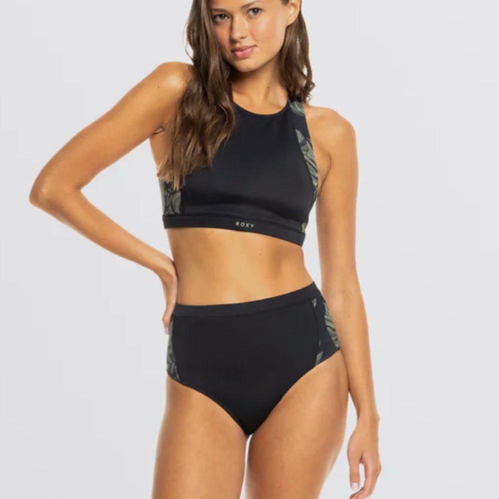 NWT Womens Roxy Pro Wave Moderate Coverage Bikini Crop Top & Bottom Size Small
